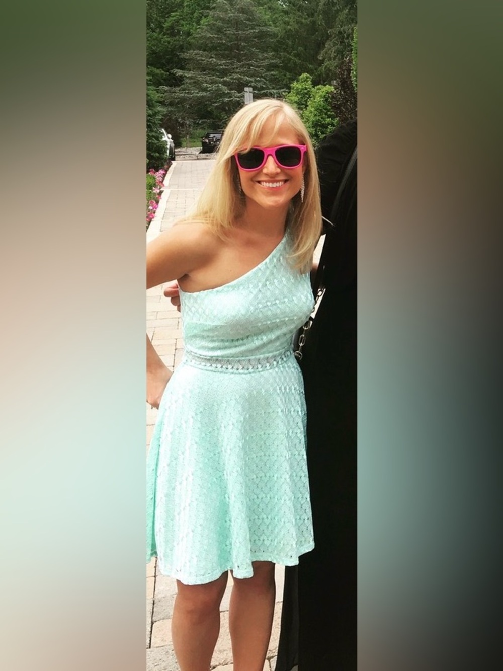 One-Shoulder Mint Green Dress (Juniors size)